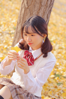 美丽姑娘免费观看在线观看高清版